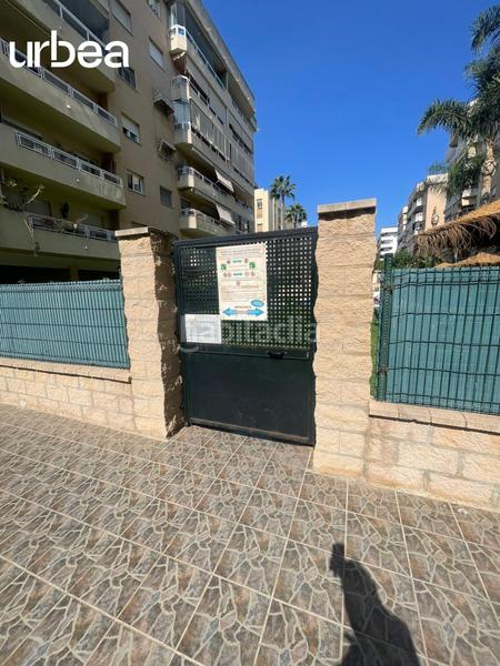 Foto 29b3c5bc-6131-465b-9918-6cc4825c0d00. Piso vivienda a tan solo 200 metros de la playa en urbanizacion con piscina comunitaria en Málaga