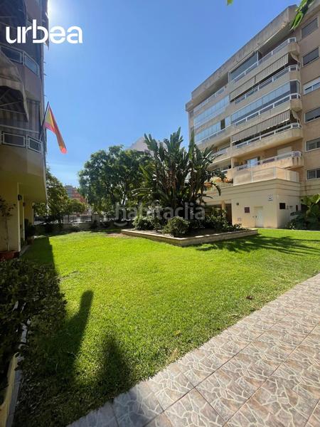Foto 8830e8be-b798-4ca3-998e-4548f86e786d. Piso vivienda a tan solo 200 metros de la playa en urbanizacion con piscina comunitaria en Málaga