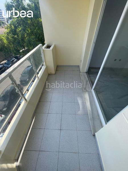 Foto 99e63654-4df6-4828-bd9d-cf9409fb7690. Piso vivienda a tan solo 200 metros de la playa en urbanizacion con piscina comunitaria en Málaga