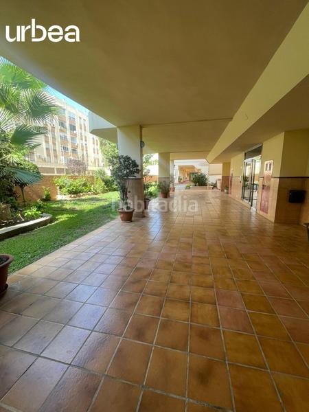Foto 9df3662e-959f-4a75-8d68-5b9fd63501aa. Piso vivienda a tan solo 200 metros de la playa en urbanizacion con piscina comunitaria en Málaga