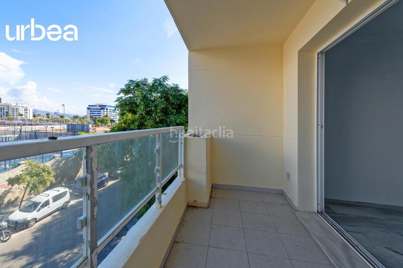 Foto 0fbe3cd7-64ef-478c-ab11-22bc638703b6. Pis amb calefacció aparcament piscina a Paseo Marítimo Oeste - Pacífico Málaga