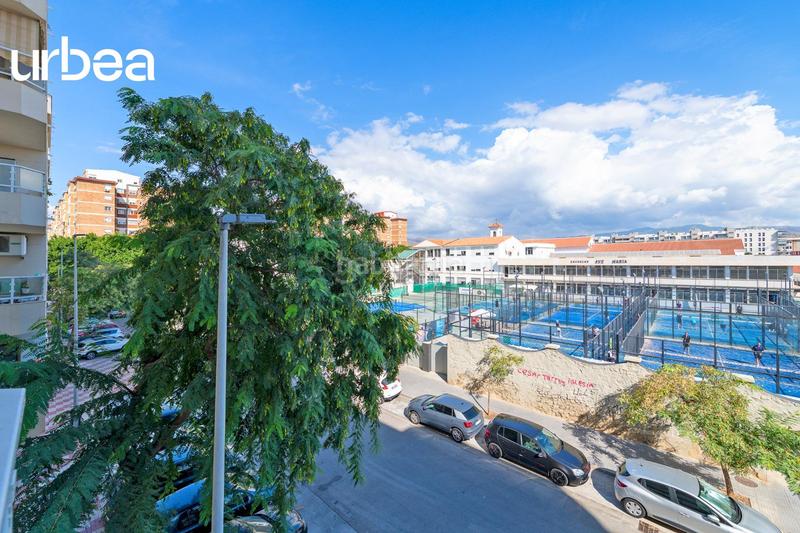 Foto 820c8fb3-285c-4395-a683-99bab527ce54. Pis amb calefacció aparcament piscina a Paseo Marítimo Oeste - Pacífico Málaga