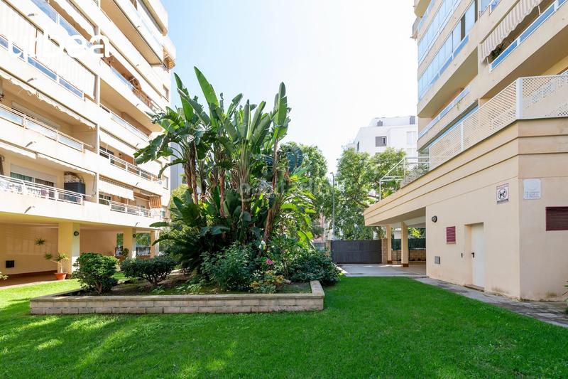 Foto eb011911-9f97-4934-822f-656c30cf14c3. Pis amb calefacció aparcament piscina a Paseo Marítimo Oeste - Pacífico Málaga