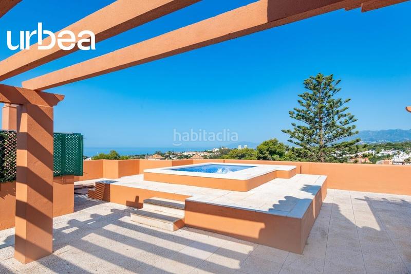 Foto 522bd113-9254-4213-8dd2-97b1c5eb7c8e. Àtic amb piscina a Cabopino - Artola Marbella