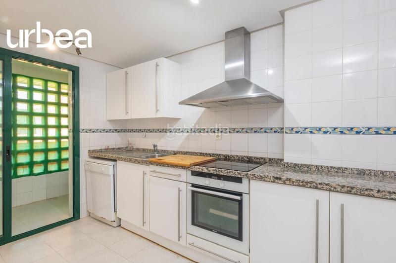 Foto 57c33acc-72de-4f5b-a023-6974cf4bdd6d. Àtic amb piscina a Cabopino - Artola Marbella