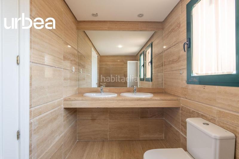 Foto 6d1267b3-07e5-4519-a790-4a510340eb77. Àtic amb piscina a Cabopino - Artola Marbella