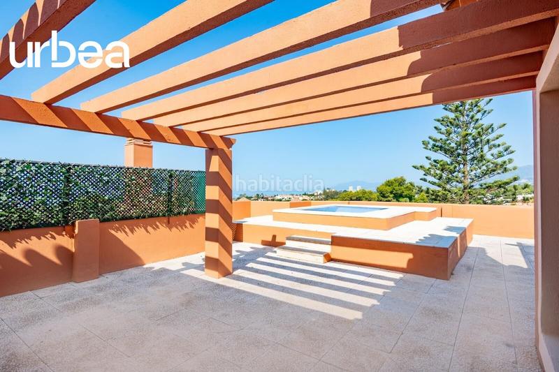 Foto c53b1f5c-d143-48ab-b358-694193ce5627. Àtic amb piscina a Cabopino - Artola Marbella