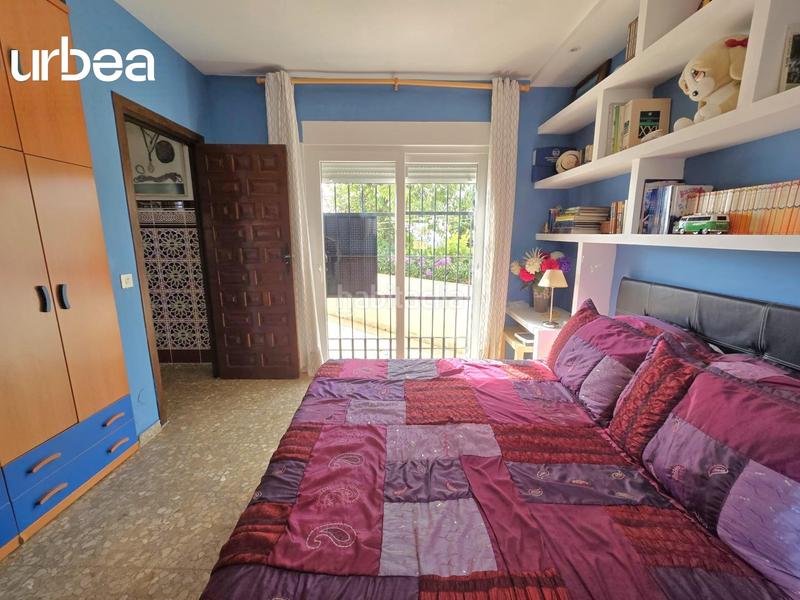 Foto f5a692a3-70a3-45ce-9290-5f2269c5a61f. Xalet amb aparcament piscina a Torremuelle Benalmádena