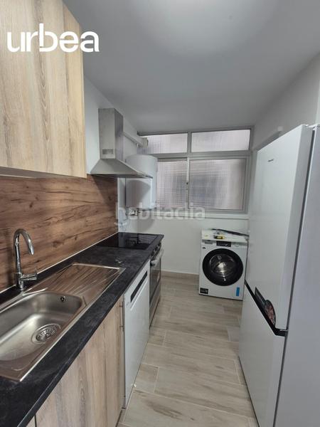 Foto 60dc9f69-197b-4c91-94d1-05ad6cf35cd8. Rent flat in Parque Ayala - Jardín de la Abadía - Huelín Málaga