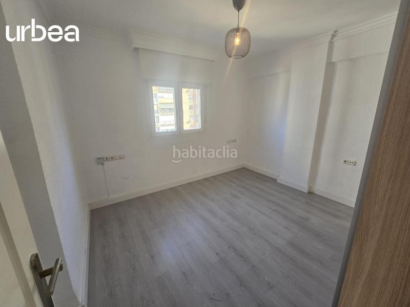 Foto 3d6f7499-ea9d-4e4e-ac63-c8f016ea11cf. Location appartement avec chauffage dans Parque Ayala - Jardín de la Abadía - Huelín Málaga