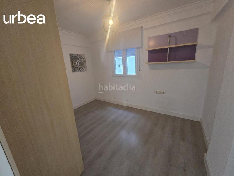 Foto ab971431-0eac-4b3c-8a12-ab668ca3026c. Rent flat with heating in Parque Ayala - Jardín de la Abadía - Huelín Málaga