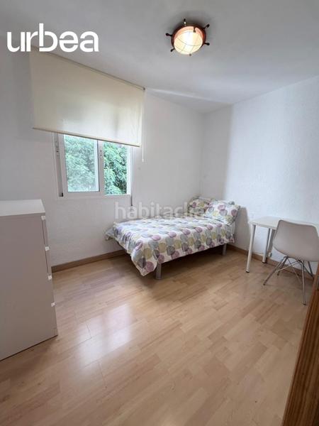 Foto bb27a36c-f852-4cb4-a195-12000a67a3df. Piso amplio piso en carretera de cadiz en Girón - Las Delicias Málaga