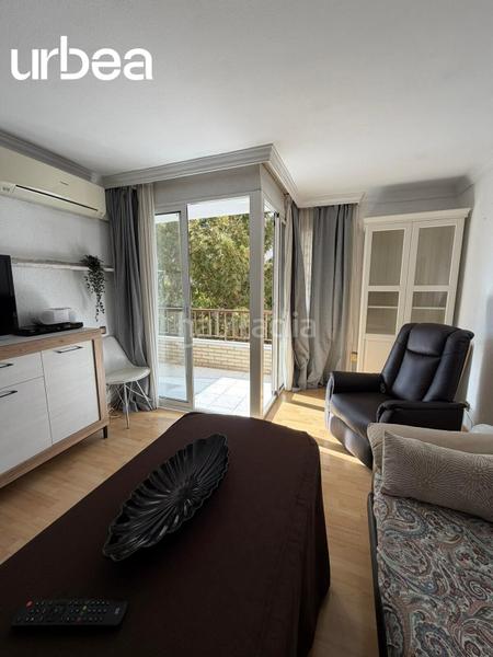 Foto cfffefb6-95a3-4563-8f0b-c1472652dda1. Piso amplio piso en carretera de cadiz en Girón - Las Delicias Málaga