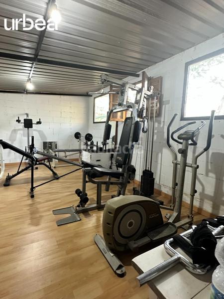 Foto d2b3f51b-dcf0-4dd9-b91f-4073cad41f09. Masia amb calefacció aparcament piscina a Pizarra