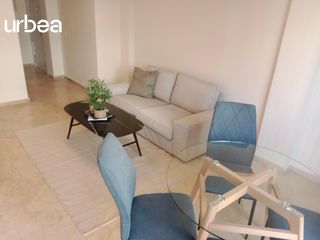 Pis  Alameda de los capuchinos. Piso en zona capuchinos, totalmente reformado a nuevo, buenas ca