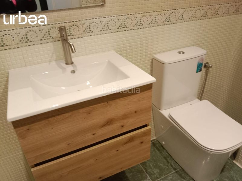 Foto 1a8534f9-4279-4800-bba2-0e4e4e8c8b16. Pis a El Ejido Málaga