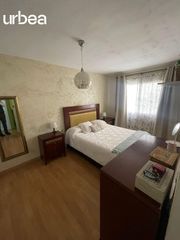 Pis a Parque Victoria Eugenia. Piso en venta de dos dormitorios en segunda planta sin ascensor