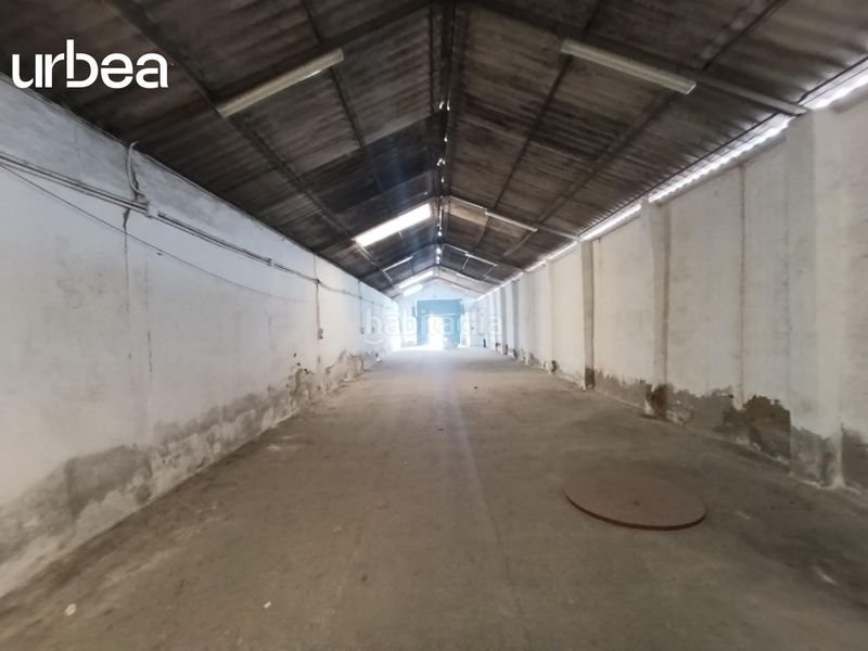 Foto c42eafee-8ee9-4862-bb08-a1119cfe383e. Nave industrial en Distrito Zeta - Recinto Ferial Cortijo de Torres Málaga