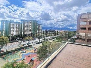 Foto 1bd4fd23-0fb9-4666-8842-5cd68bd1c6a7. Flat in El Consul - Ciudad Universitaria - El Romeral Málaga