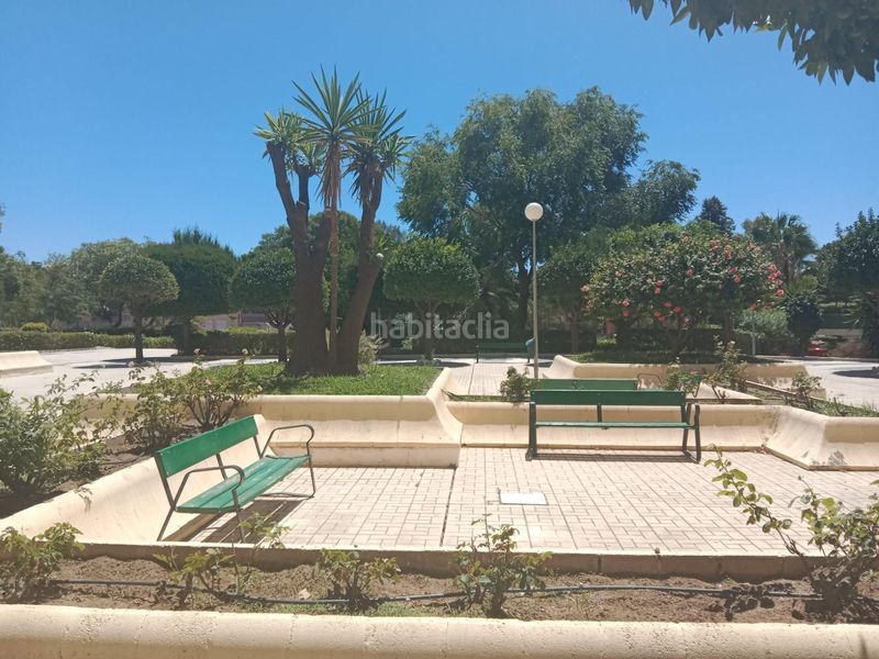 Foto c8af8081-7eb5-4afa-ac4b-11ade0f7c40a. Flat in El Consul - Ciudad Universitaria - El Romeral Málaga