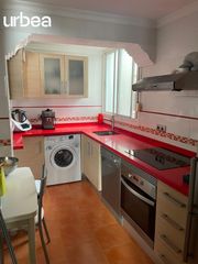 Pis a Parque Victoria Eugenia. Piso en venta de dos dormitorios en segunda planta sin ascensor