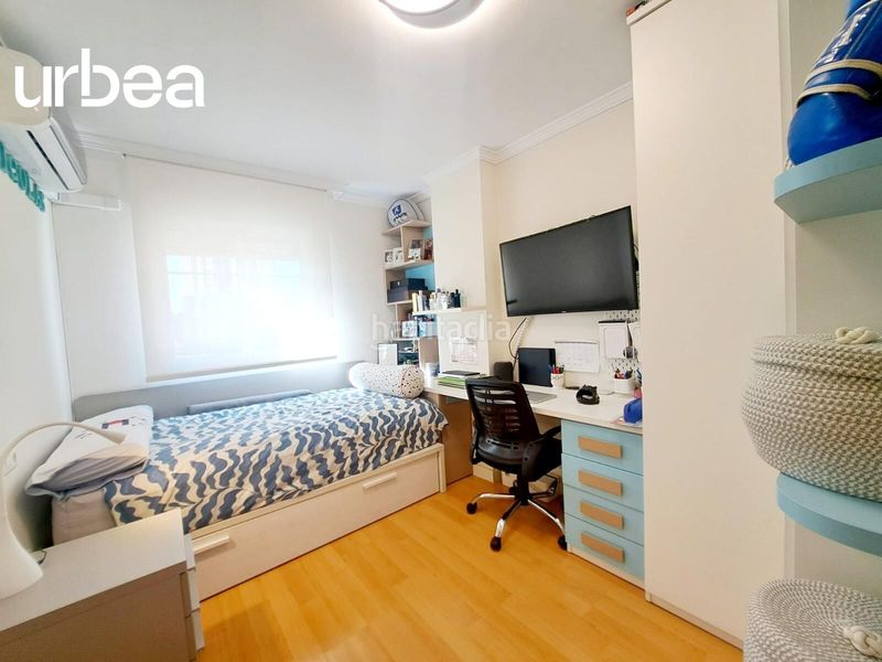 Foto dea738c3-8494-4a71-9489-acdeb8c031e9. Flat with parking in Perchel Norte Málaga