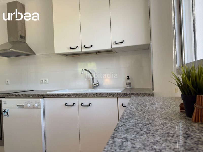 Foto 04ac1120-a66a-4c79-80a5-2973284ef00d. Flat with heating parking in Limonar Málaga