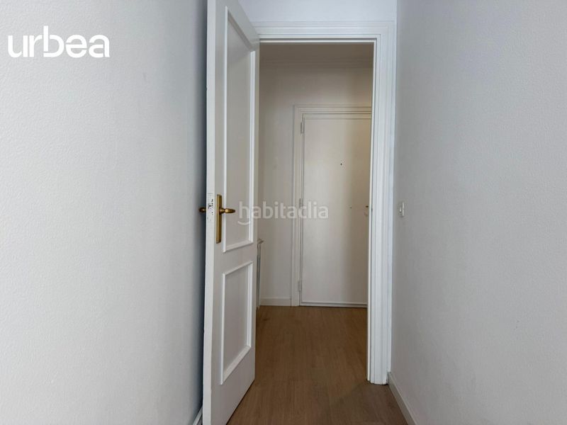 Foto f79b4d83-104d-4f62-839b-927bf729814c. Flat with heating parking in Limonar Málaga
