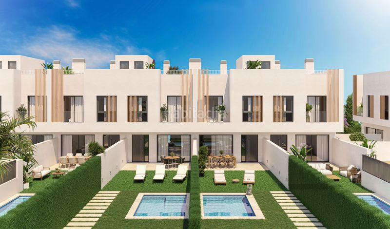 Foto 2464a67f-7038-444b-82d0-613cacf312db. Casa aparellada 196m<sup>2</sup> a calle lope de rueda 68 a Fuente Alegre - El Chaparral - Los Morales Málaga