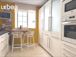 Flat  Calle don cristian. Zona corte inglés, piso para entrar a vivir por su ubicación, lu