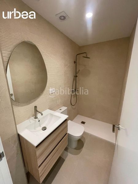 Foto dfbd7388-6e4d-4ed2-8e1a-e4d3a37347f3. Flat in Suárez Málaga