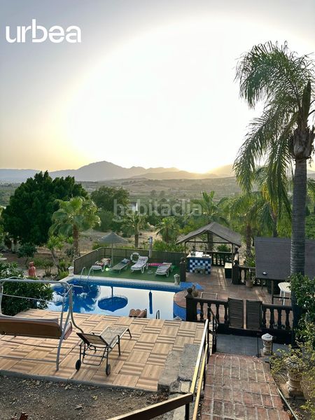 Foto a4c7795d-06dd-45fa-8e0e-57c28f5db337. Masia amb calefacció aparcament piscina a Pizarra