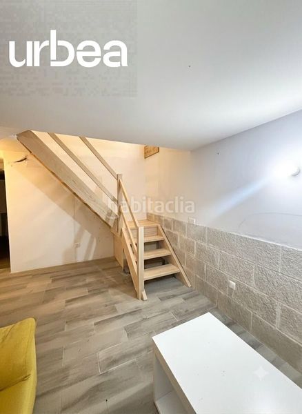 Foto 60d37e49-f080-4d38-8ba7-797a14afb097. Casa aparellada amb aparcament piscina a Campanillas Málaga