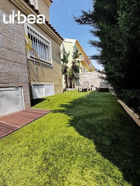Foto 92714c75-a7e0-4038-9199-04a72b0ac0be. Casa aparellada amb aparcament piscina a Campanillas Málaga