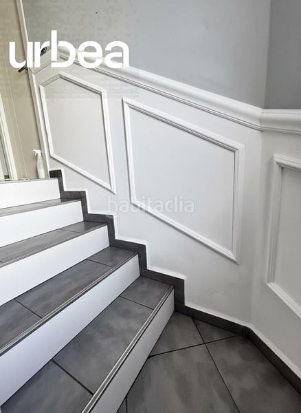 Foto c9a93f49-6b03-48d9-959c-eb2924fe8f24. Casa aparellada amb aparcament piscina a Campanillas Málaga