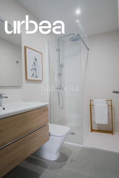 Foto 6cbf8b94-b1c6-4695-a9ff-3c9448d5a321. Casa a El Palo Málaga