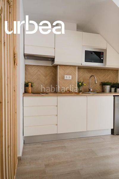 Foto d5e2f195-90d0-46b9-9ea3-bd0b16bcb37b. Casa a El Palo Málaga