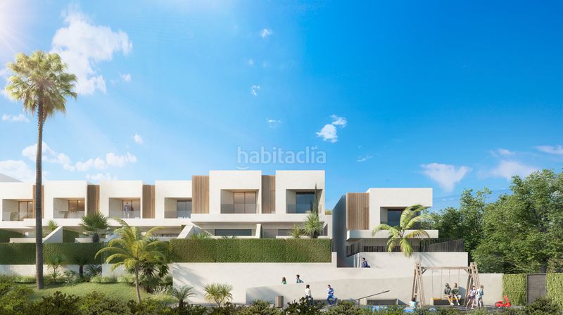 Foto c9565049-be48-4e16-8756-6fa17c41c912. Casa adossada 245m<sup>2</sup> a calle lope de rueda 156 a Fuente Alegre - El Chaparral - Los Morales Málaga