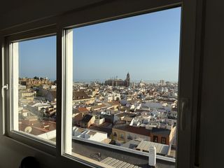 Àtic a El Ejido. Moderno ático en venta en el corazón de málaga