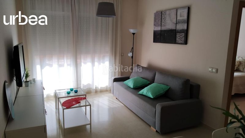 Foto aa450bbe-c540-41ed-878f-b5450c4d8c5d. Lloguer apartament amb aparcament piscina a Torrox pueblo Torrox