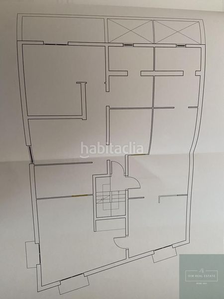Foto ded13fd3-a587-4841-a5b4-232b09bd48cd. Pis a Sants Barcelona