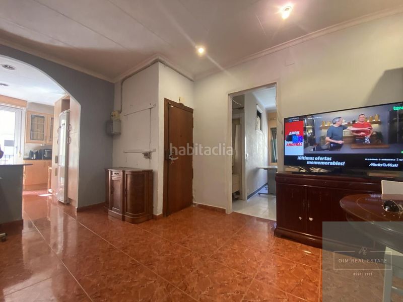 Foto dfe3bddb-7bc3-462b-bde0-80b907de687c. Pis a Sants Barcelona