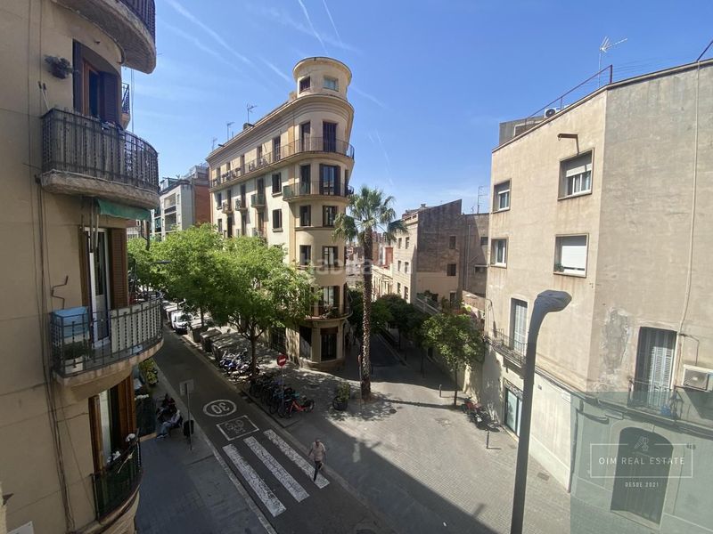 Foto fe9f25fb-0732-4dad-9347-a65a14fae61f. Pis a Sants Barcelona