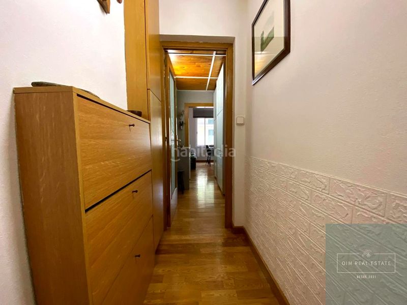 Foto ab78bbd3-02d0-4ccc-9092-63bee671372c. Pis a Sants Barcelona
