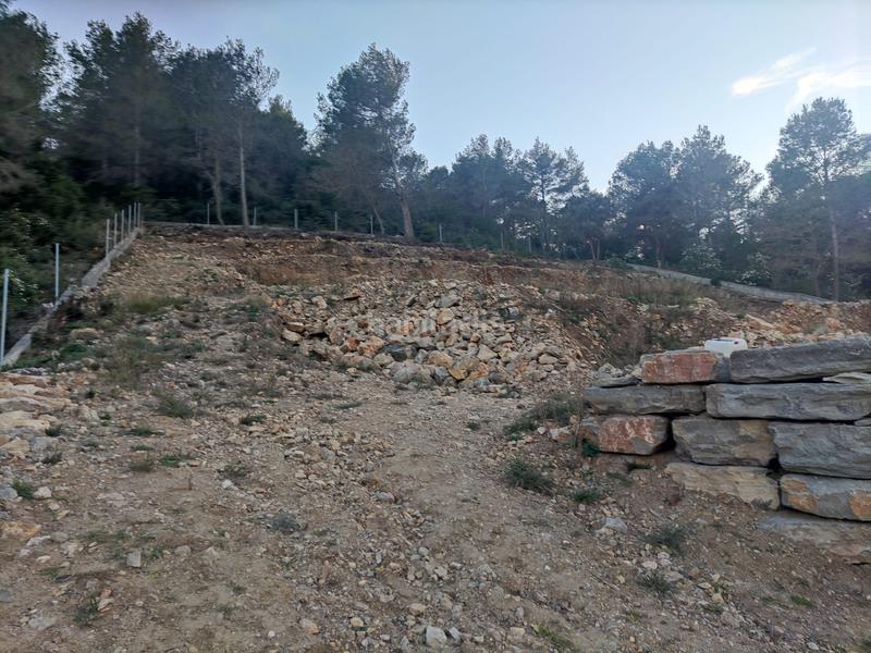 Foto 81c498d8-b935-4dd5-943f-fbee860ef523. Terreny residencial a Vallirana