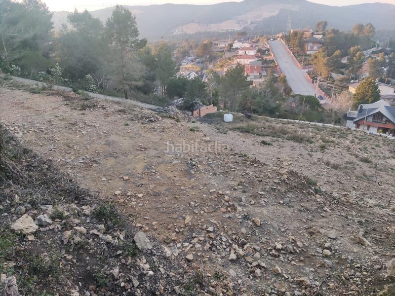Foto f525efbc-6af1-4c25-b6dd-f79dbff94132. Terreny residencial a Vallirana