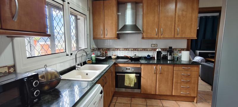 Foto 62d87282-4565-46f0-8080-f79435c735f1. Haus mit kamin heizung parking in Cervelló