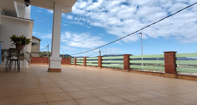 Foto aade1293-3ac9-4e35-87ea-c801560bafc1. Haus mit kamin heizung parking in Cervelló