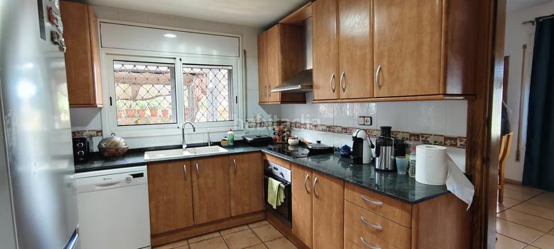 Foto ac8521d8-ab0b-4f59-90d8-35f11587096f. Haus mit kamin heizung parking in Cervelló