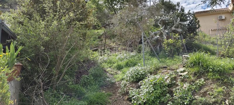 Foto d44f3fac-abb8-4f0e-8182-e636be5e651a. Haus mit kamin heizung parking in Cervelló